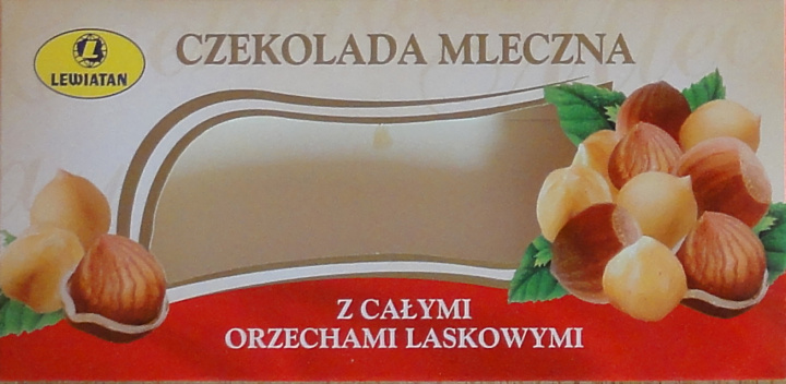 Lewiatan z calymi orzechami laskowymi.jpg